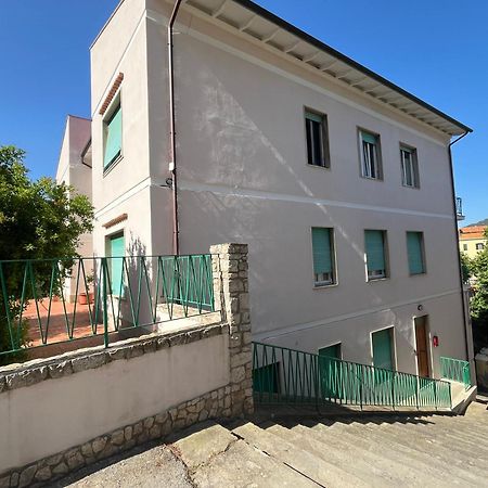 Bed And Coffee Rooms Portoferraio Bagian luar foto