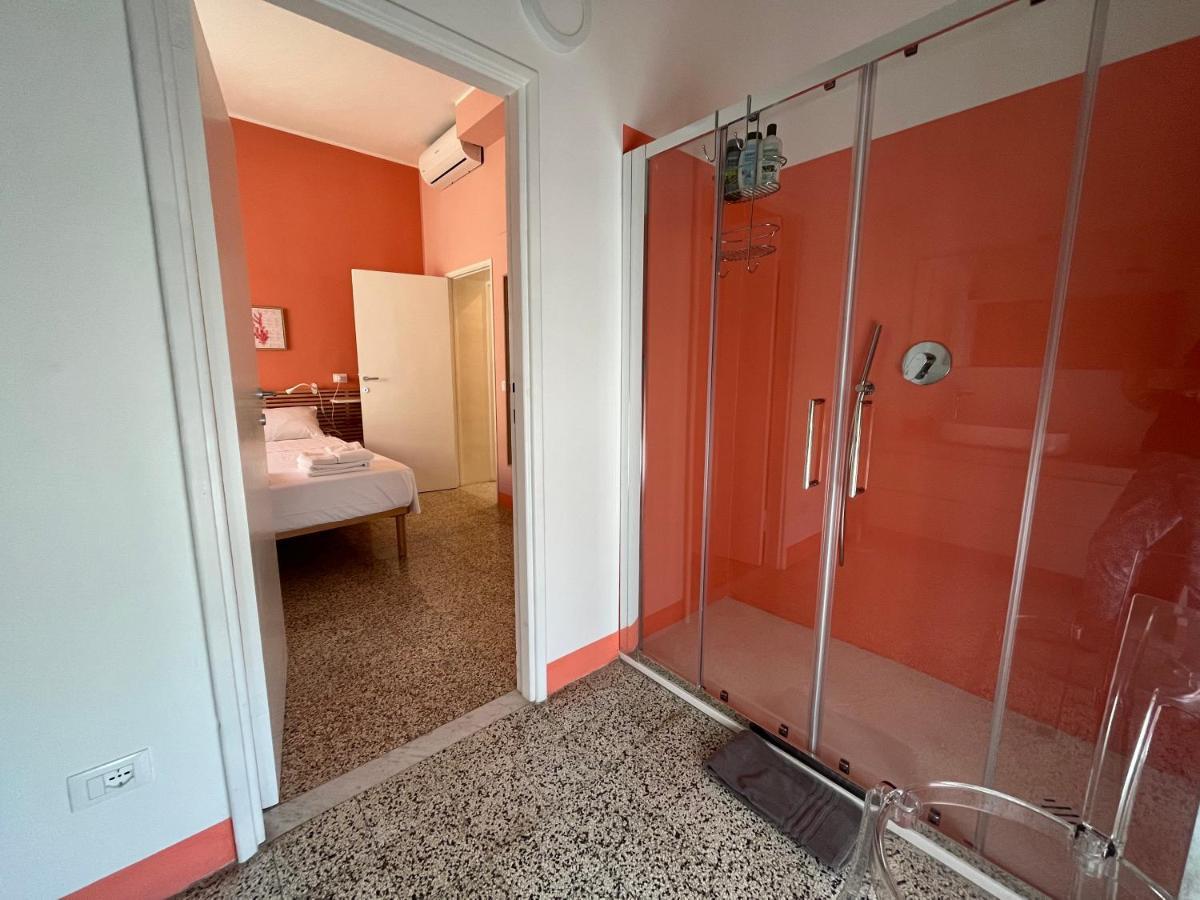 Bed And Coffee Rooms Portoferraio Bagian luar foto